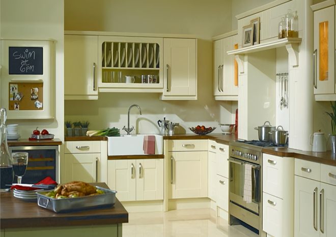 Cambio Wide Frame Grooved Shaker Ivory Kitchen Door